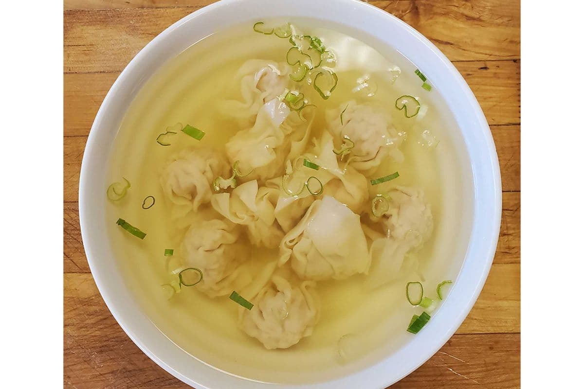 401S-Soupe wonton au porc (4mcx) 雲吞湯 (小）
