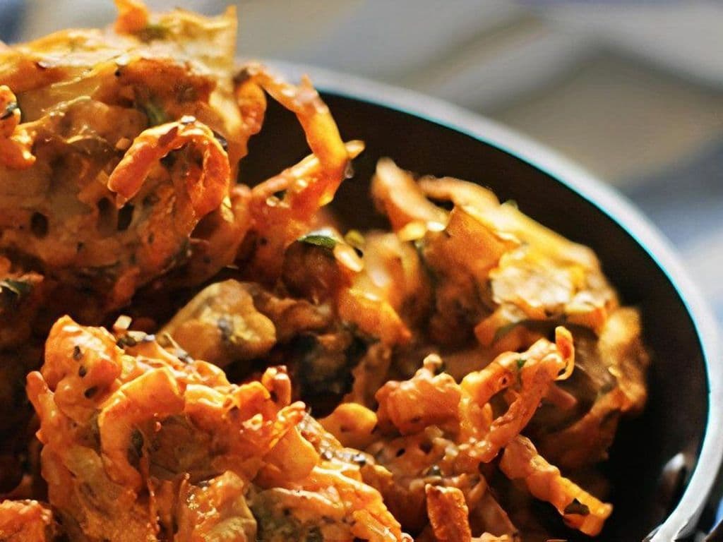 Vegetable Pakora (8 Pics )
