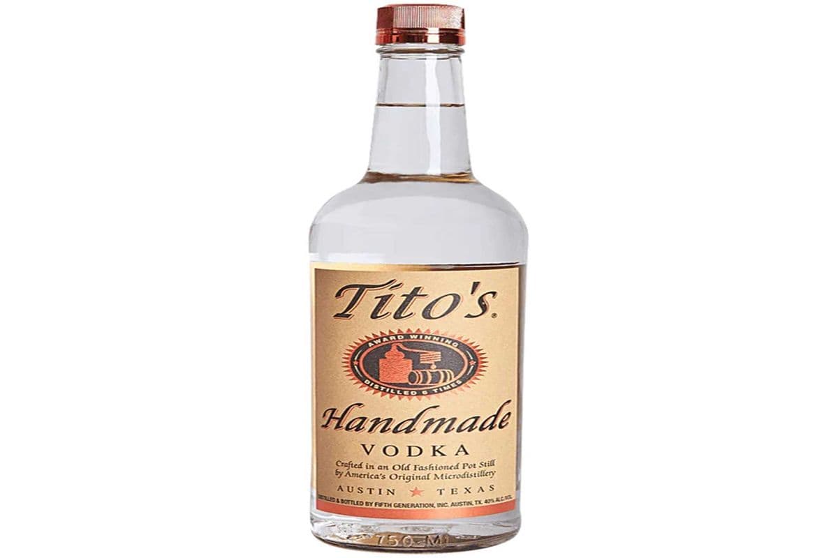 Titos Handmade Vodka 750 ML (1 x 750 ML)