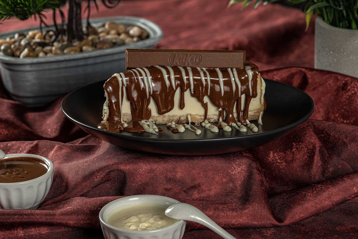 KitKat Break Cheesecake