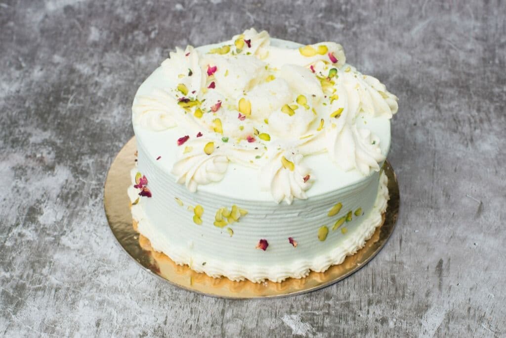 Pista Rasmalai Cake
