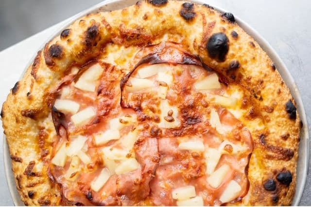 Hawaiian Pizza