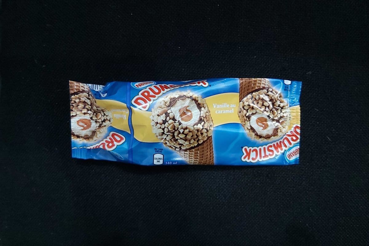 NESTLE drumstick vanille au caramel / Vanilla Caramel