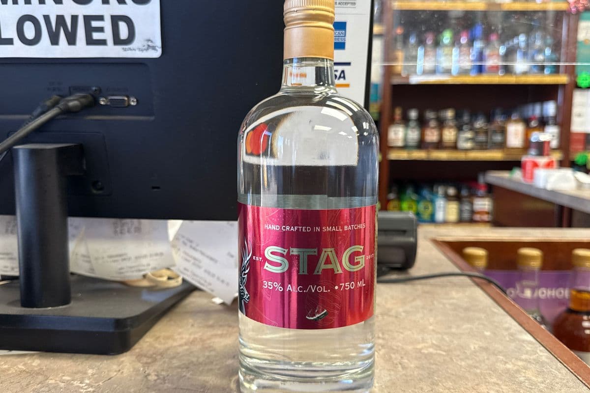 STAG WATERMELON VODKA (750ML) (1 x 750ML)