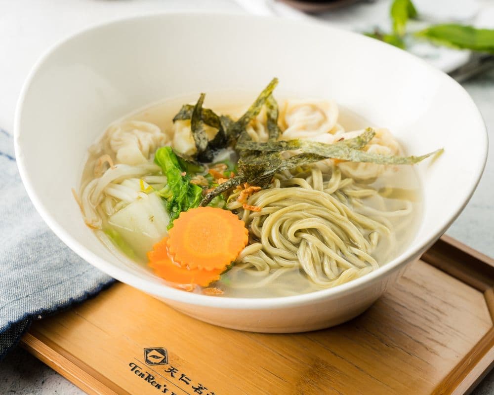 N08. House Noodle Soup