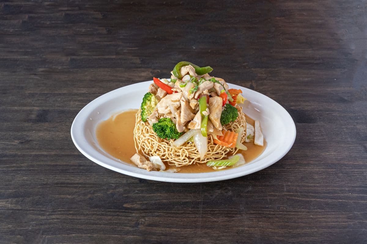 Nouilles au poulet / Noodles with chicken (À la carte)