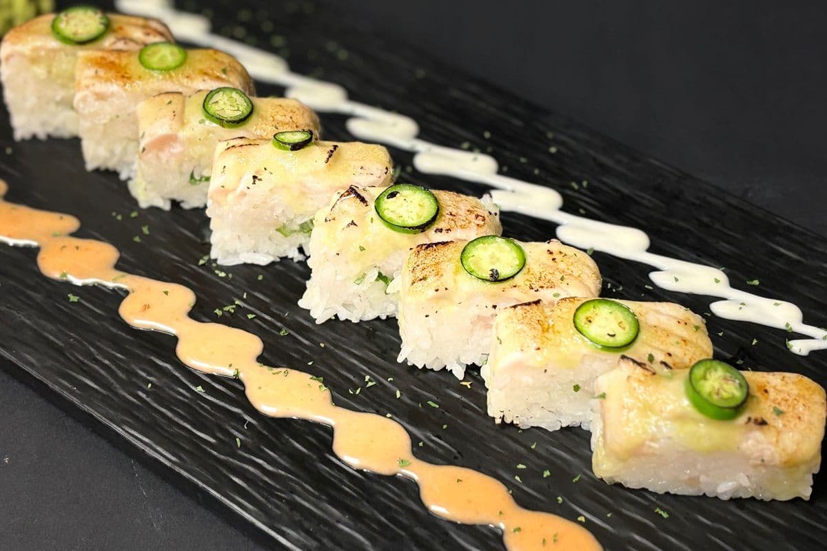 Toro oshi sushi