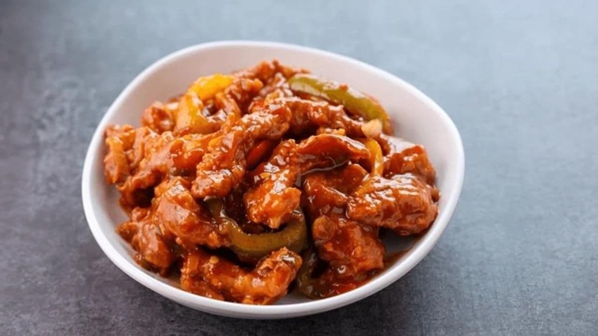Schezwan Chicken Dry/Gravy