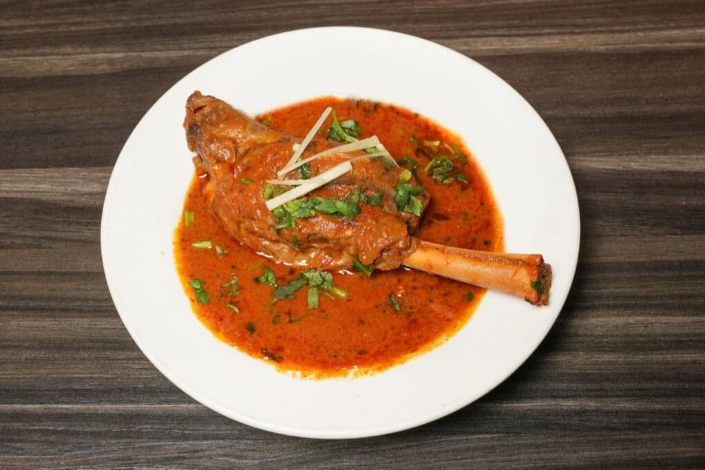 Lamb Shank with Naan