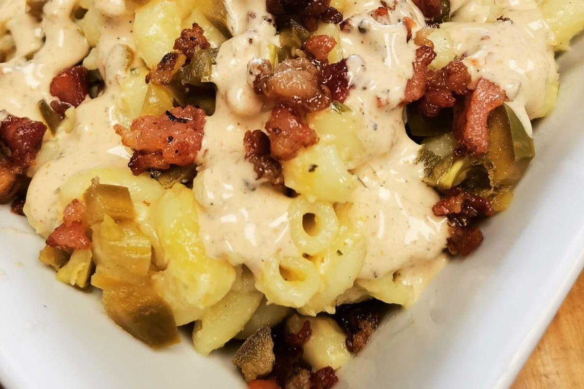 Spicy Loaded Mac and cheese