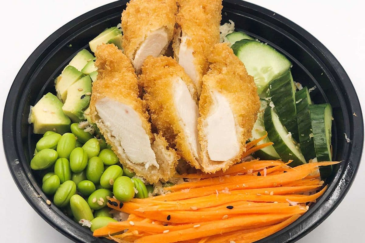 Bol poké au Poulet croustillant / Crispy Chicken Poke Bowl