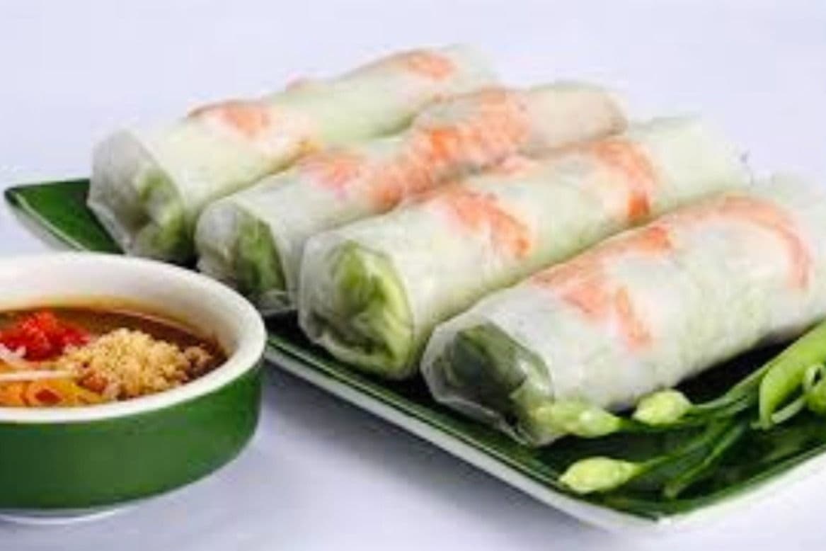 1. Summer Rolls (6 pcs)