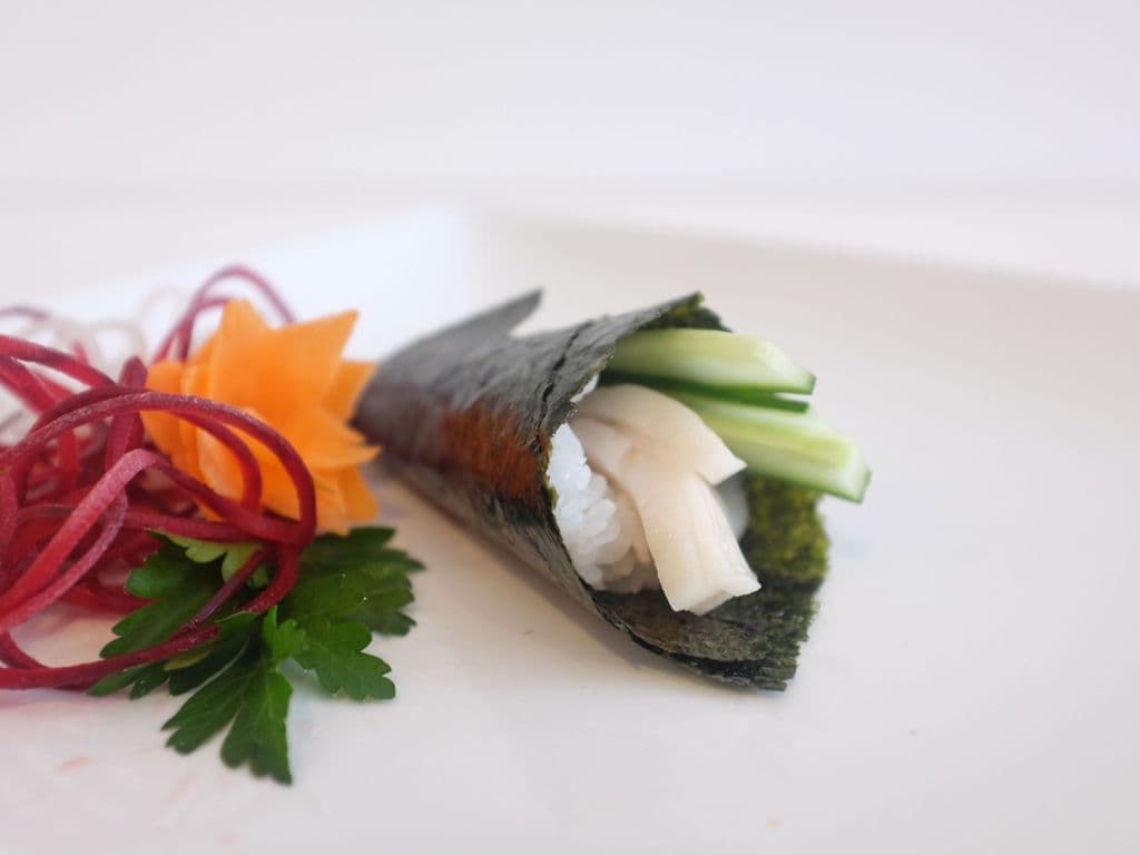 White Tuna Hand Roll