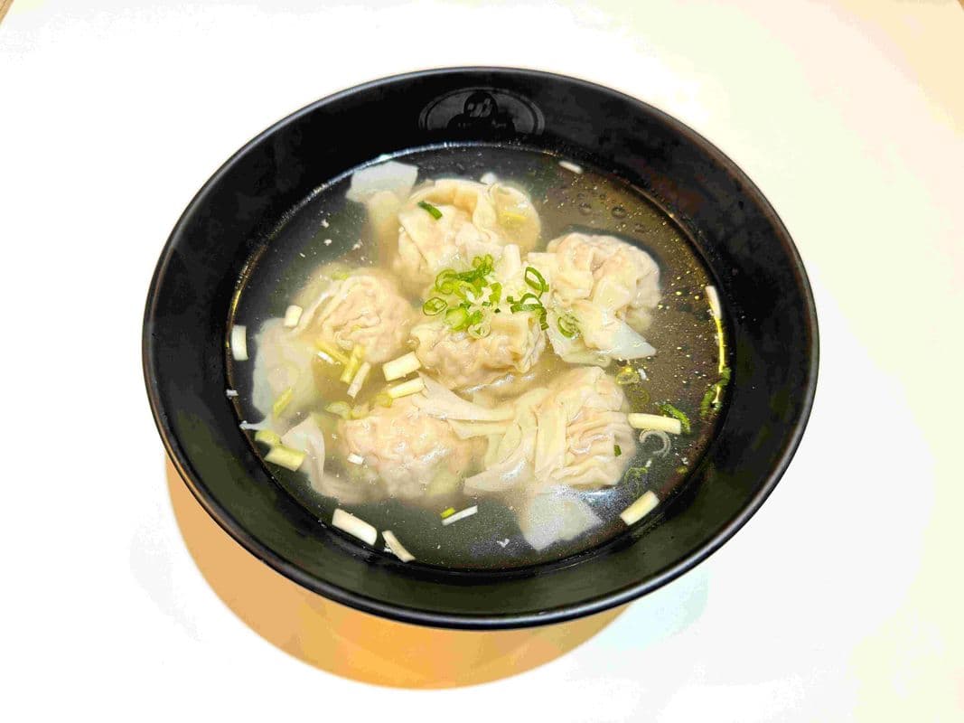 S37 Shrimp and Pork Wontons / 鮮蝦豬肉雲吞 S37