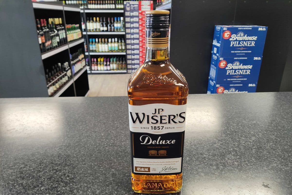 J.P Wiser's - Deluxe (1 x 1.75L Bottle)