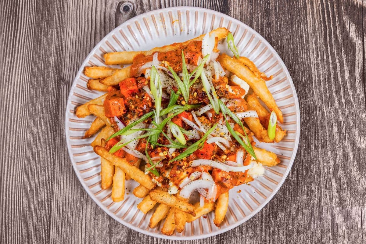 Shahi Paneer Poutine