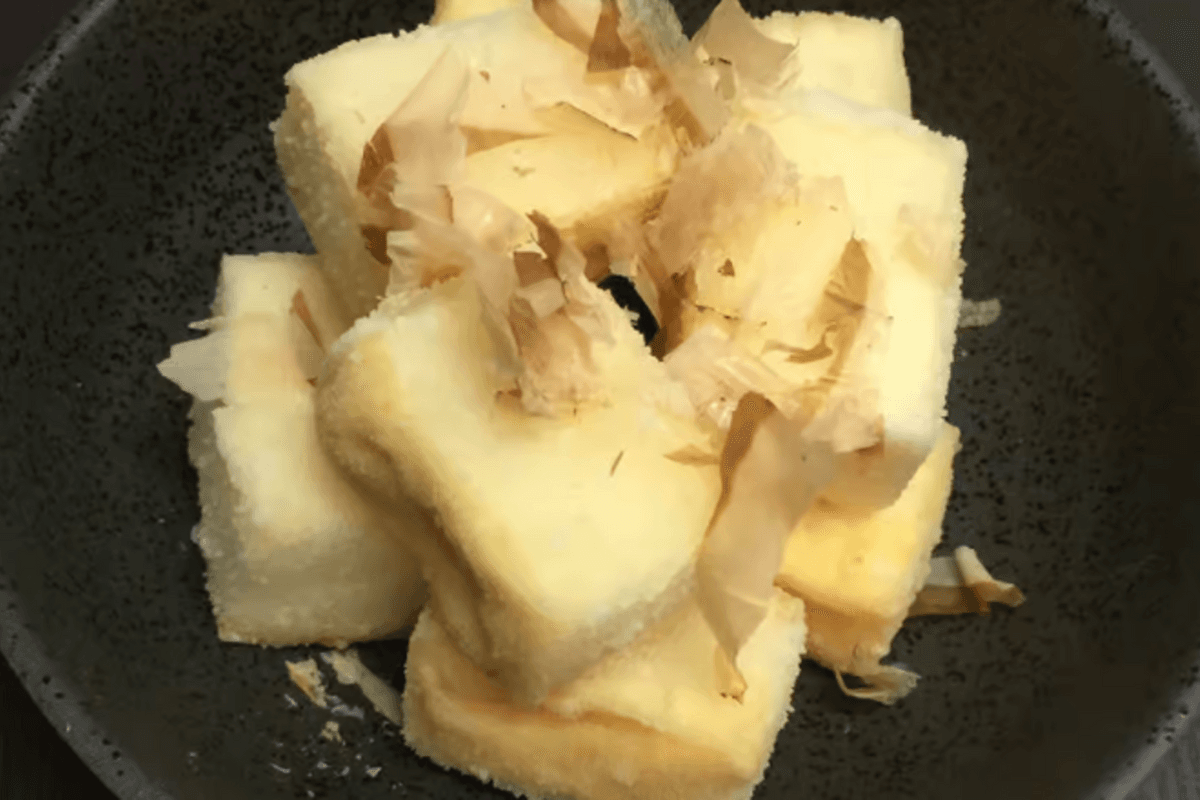 A9. Agedashi Tofu (8 pcs)