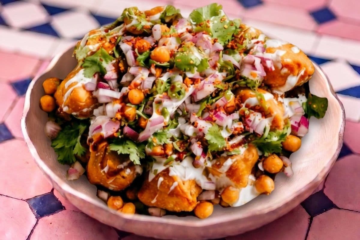 SAMOSA CHAAT