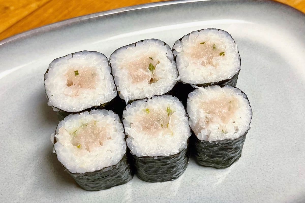 Negi (Green Onion) Toro Maki (6 pcs)
