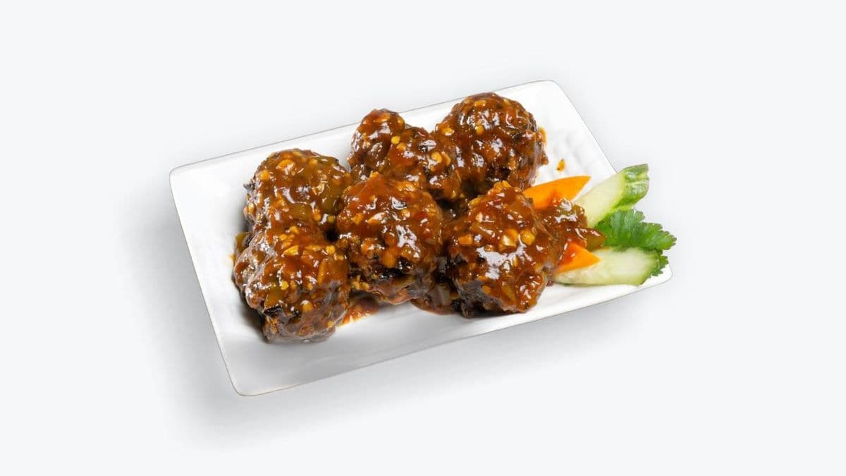 Veggie Manchurian Dry (V)