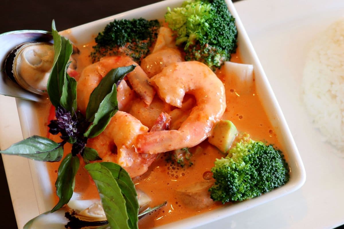 T2. Thai Red Curry