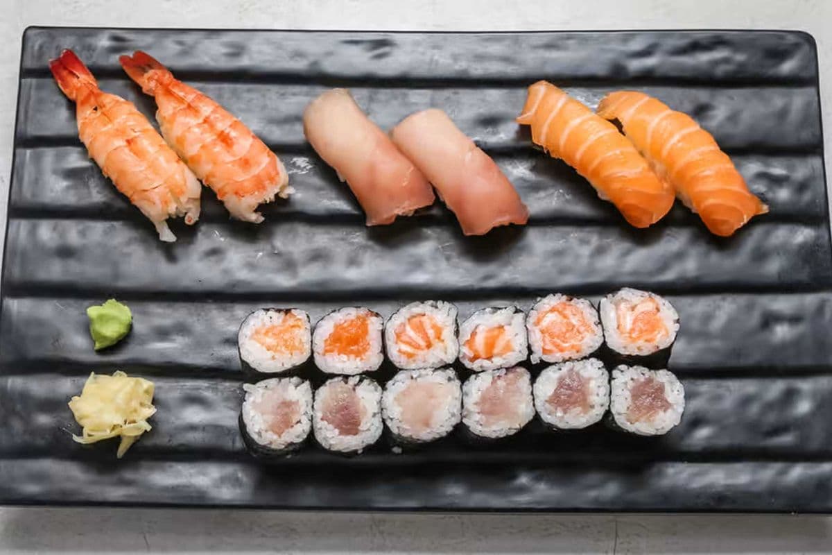 C8. Tuna and Salmon Combo (6 pcs)