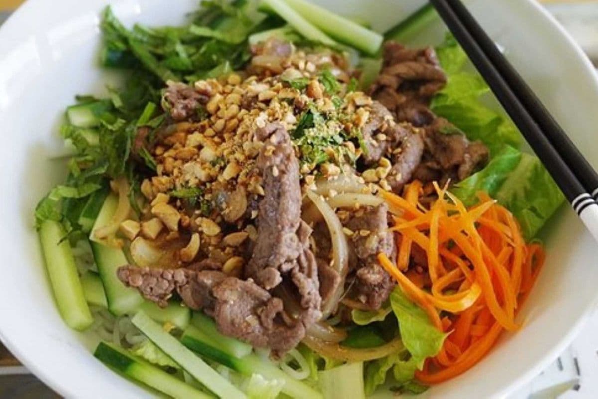 V19. Southern-Style Vermicelli