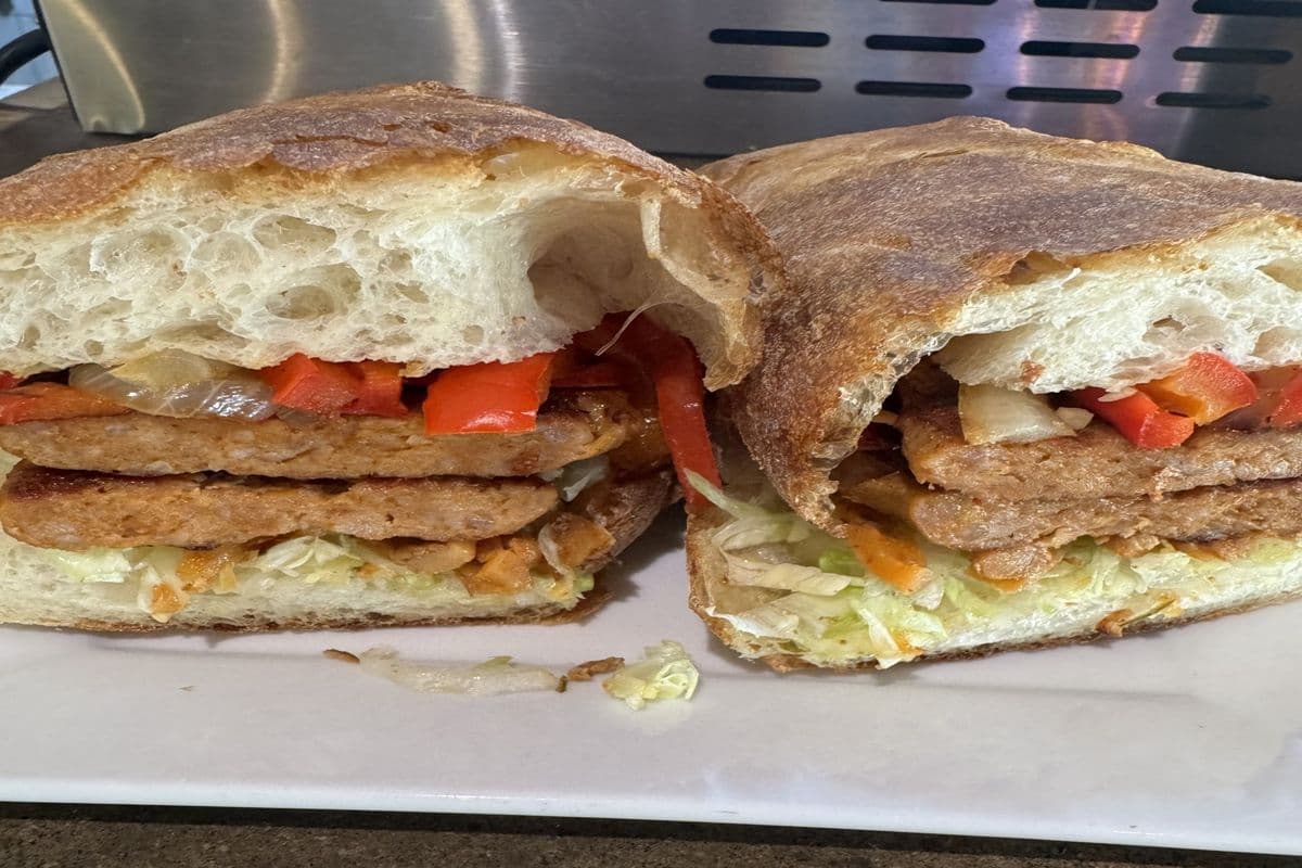Panini Saucisse Italienne / Italian Sausage