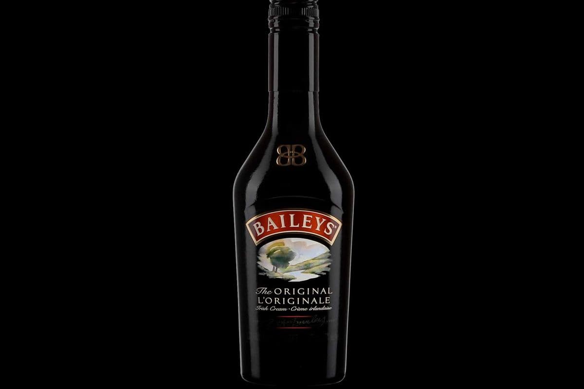 Bailey's Irish Cream (1750 ml Bottle) (1 x 1750ML)