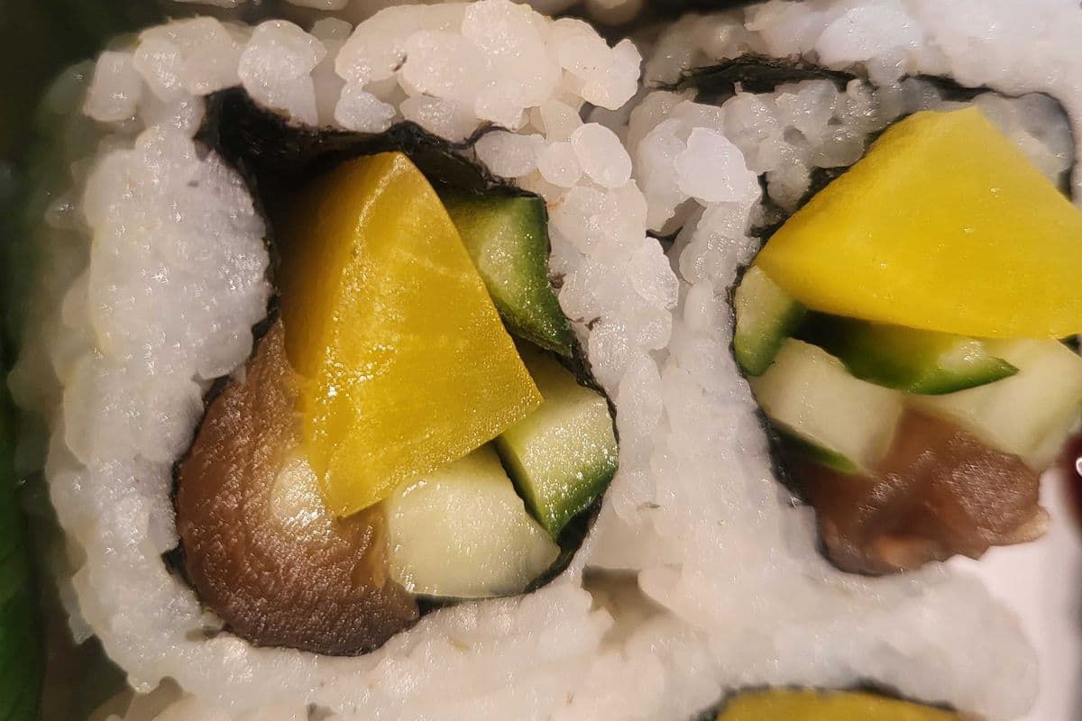 Mixed Vegetable Maki (6 pcs)