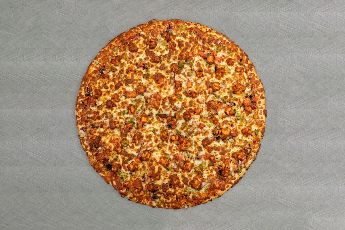 Tandoori Paneer Pizza