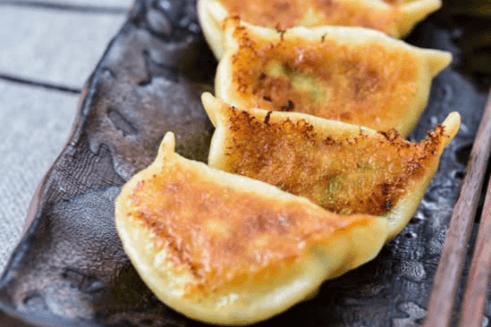 炸饺子 / Fried Dumplings (5 pcs)