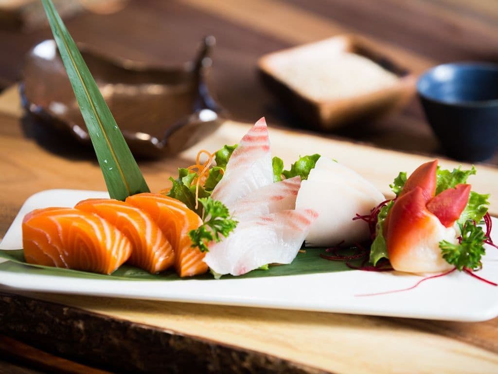 S01 Silver Sashimi Combo (12 pcs)