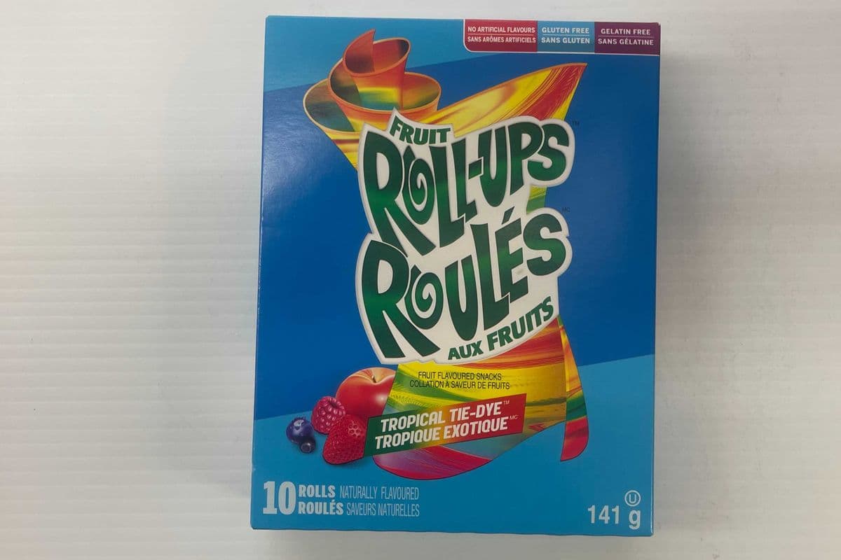 Fruit Roll Ups - Tropical Tie Dye (141g box)