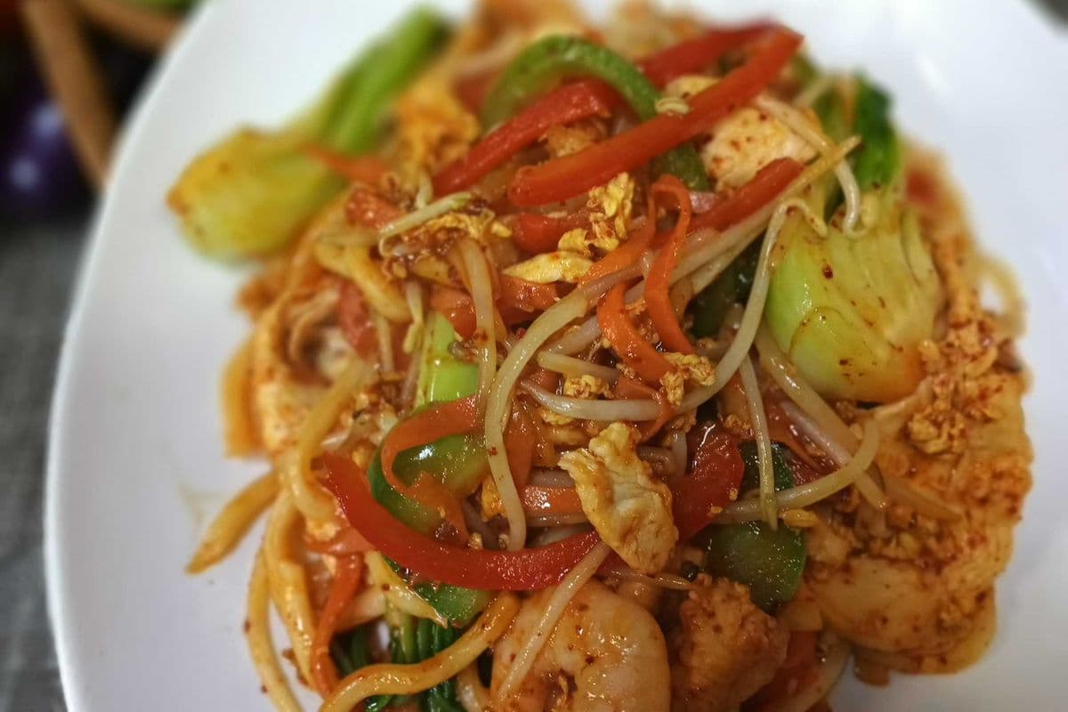 525. Mi Udon Xao Tom Ga Ot Xanh Do, Bok Choy