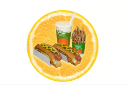 2 Hot Dogs