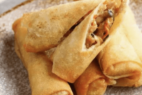 05. Spring Rolls (5 pcs)