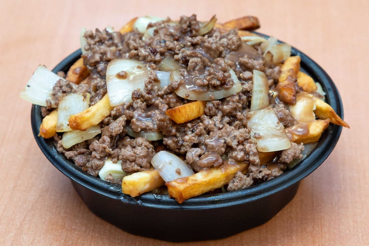 Hamburger and Fried Onion Poutine