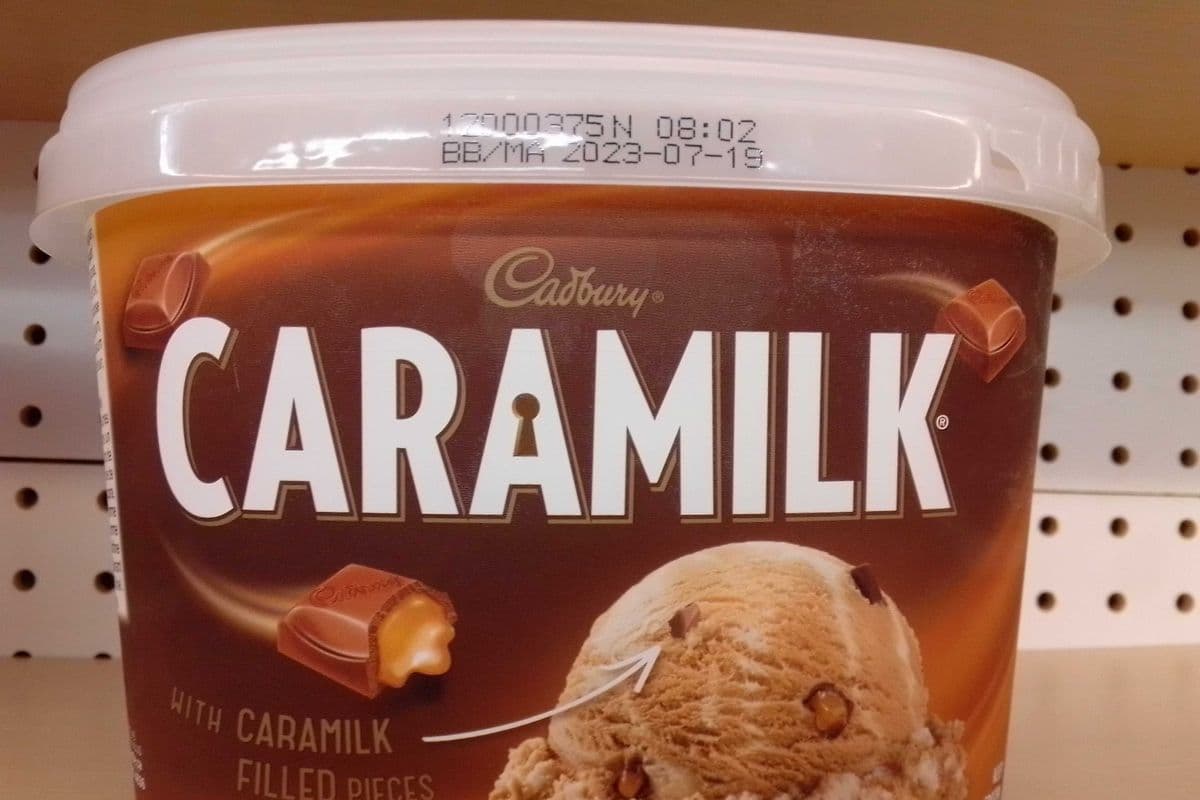 1.5 litter Caramilk Ice cream Tub