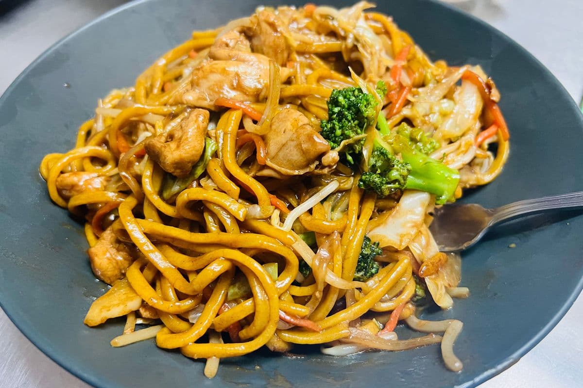 Chicken Yaki Udon or Soba Stir Fry