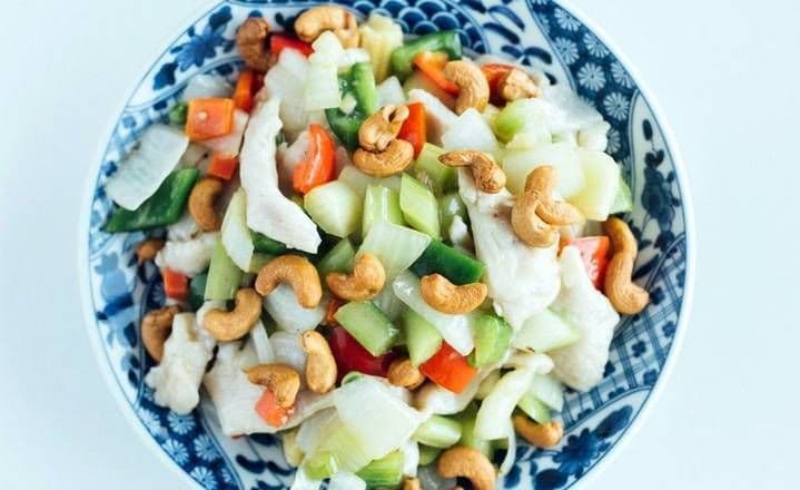 Cashew Chicken / Poulet aux Noix de Cajou
