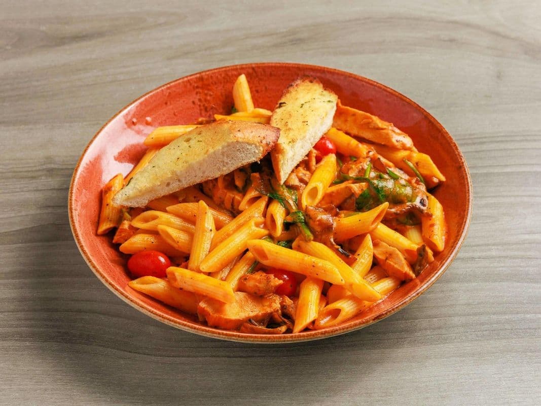 Chicken Shitake Penne