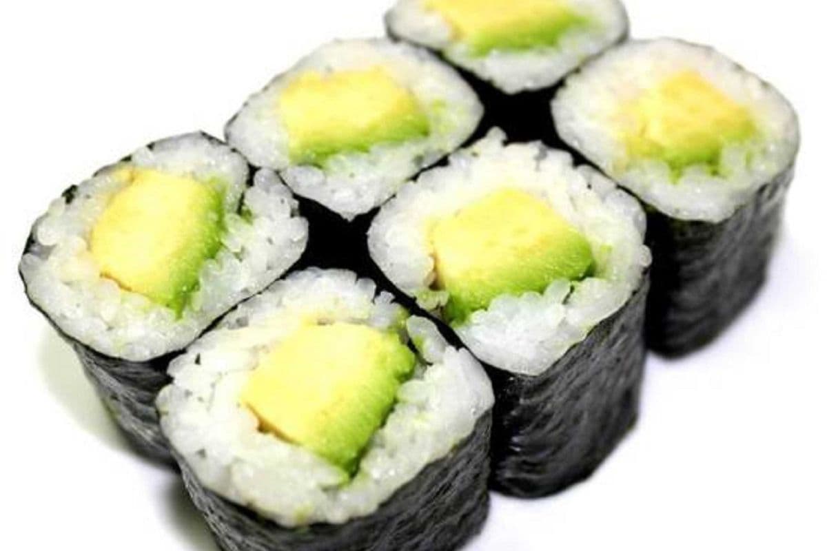 Avocado Maki (6pcs)