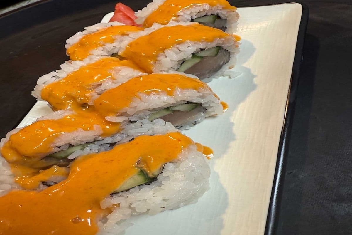 68. Spicy Tuna Roll