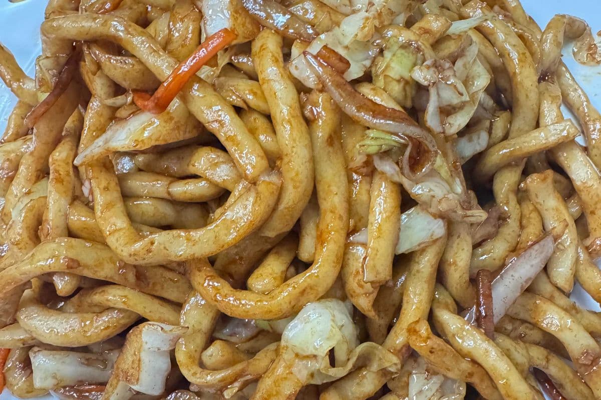 Shanghai Noodle with Soya Sauce (VG) 上海粗炒(素)