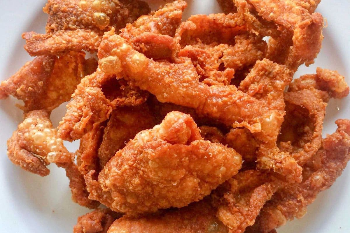 CRISPY CHICKEN SKINS (CHICHARON)