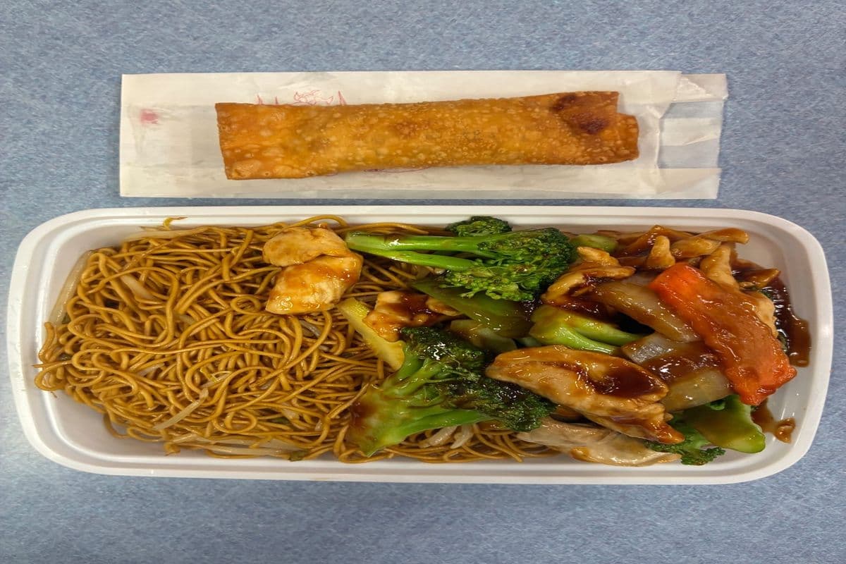 111. Chicken or Beef with Mixed Vegetables Combo