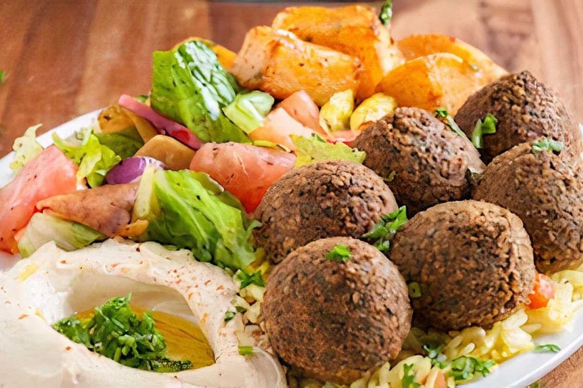 Falafel Plate (Vegetarian)