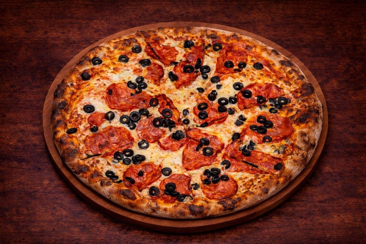 12" Hot Soppressata Pizza