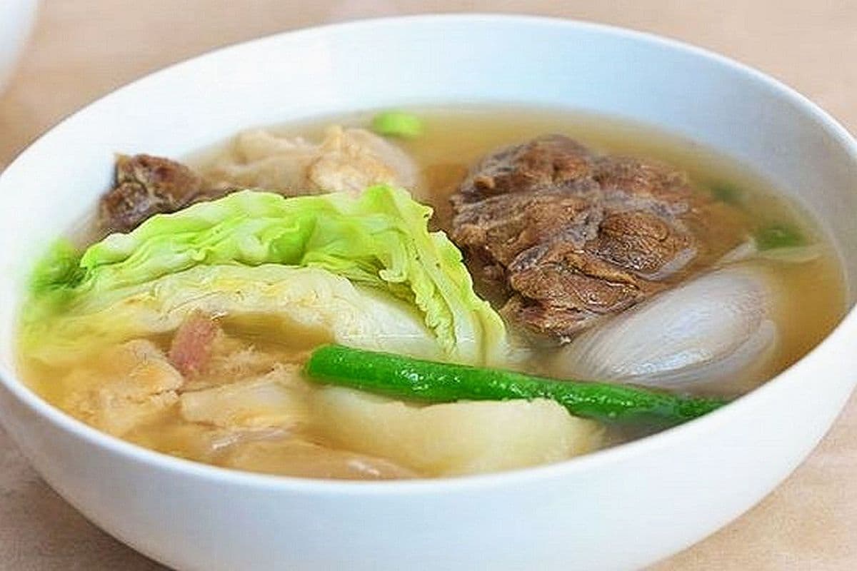 Nilagang Baka (Beef Soup)
